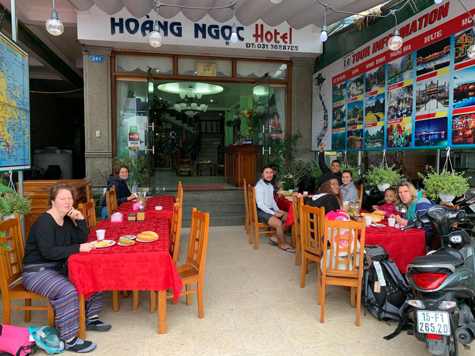 Hoang Ngoc Hotel Dong Khe Sau Exterior foto